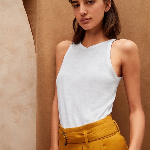 Banana Republic Tops - Banana Republic Linen Tank